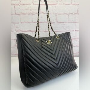 Chanel Lambskin Chevron Quilted Large Shopping Tote Tote Black